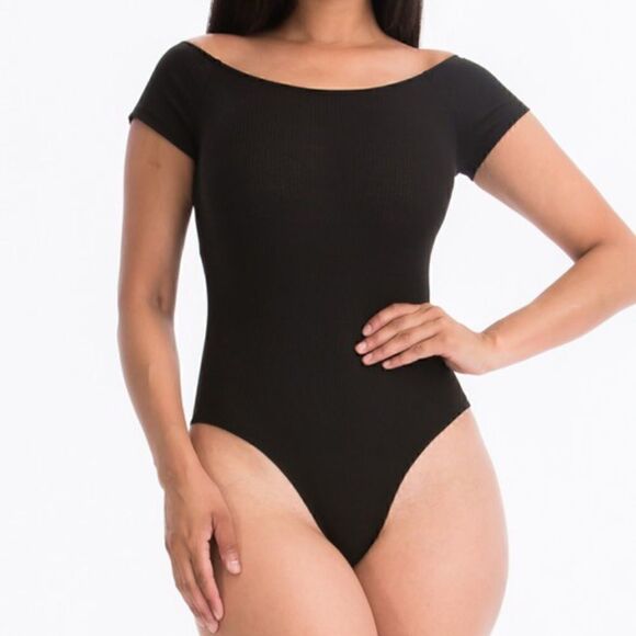 139. Scoop neck bodysuit snap between legs choose: mauve, black, navy, or white - Picture 1 of 9